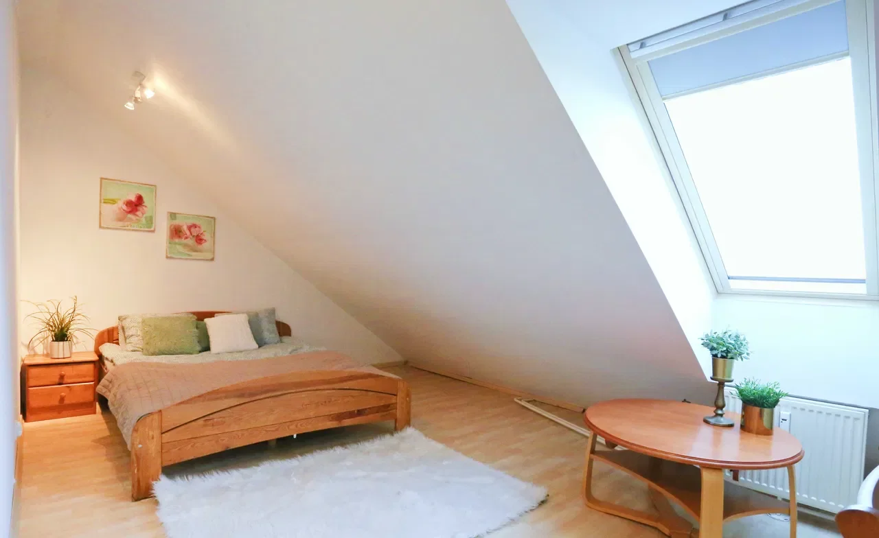 Komfortowy, duży pokój 22m² w dużym mieszkaniu, dostępny od 20 maja