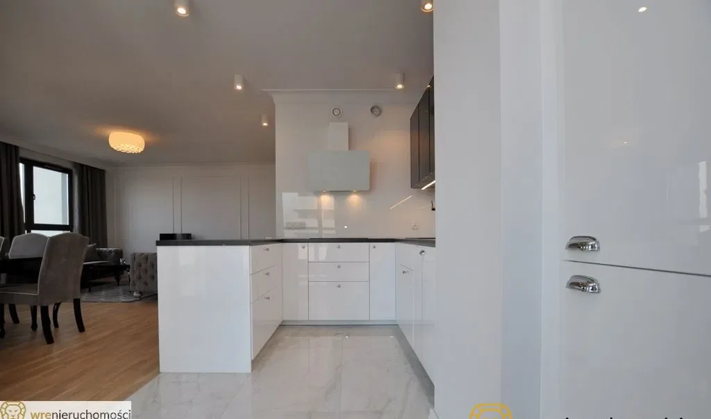 =Premium apartament z widokiem na Wrocław 15 pięt= - zdjęcie 10