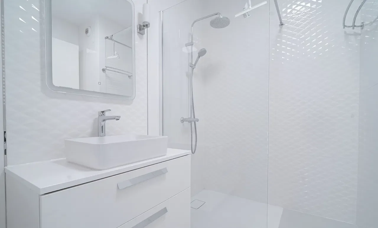 Mieszkanie 30 m2 w apartamentowcu, z balkonem i garażem - zdjęcie 5