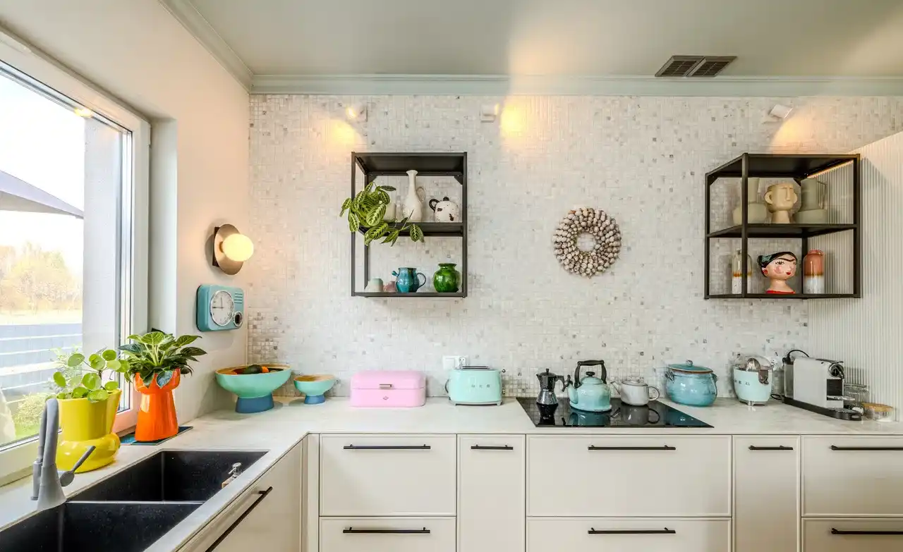 Piękny Dom 125 m², 4 Pokoje, Klimatyzacja, Ogród, Garaż + 3 miejsca ! - zdjęcie 8