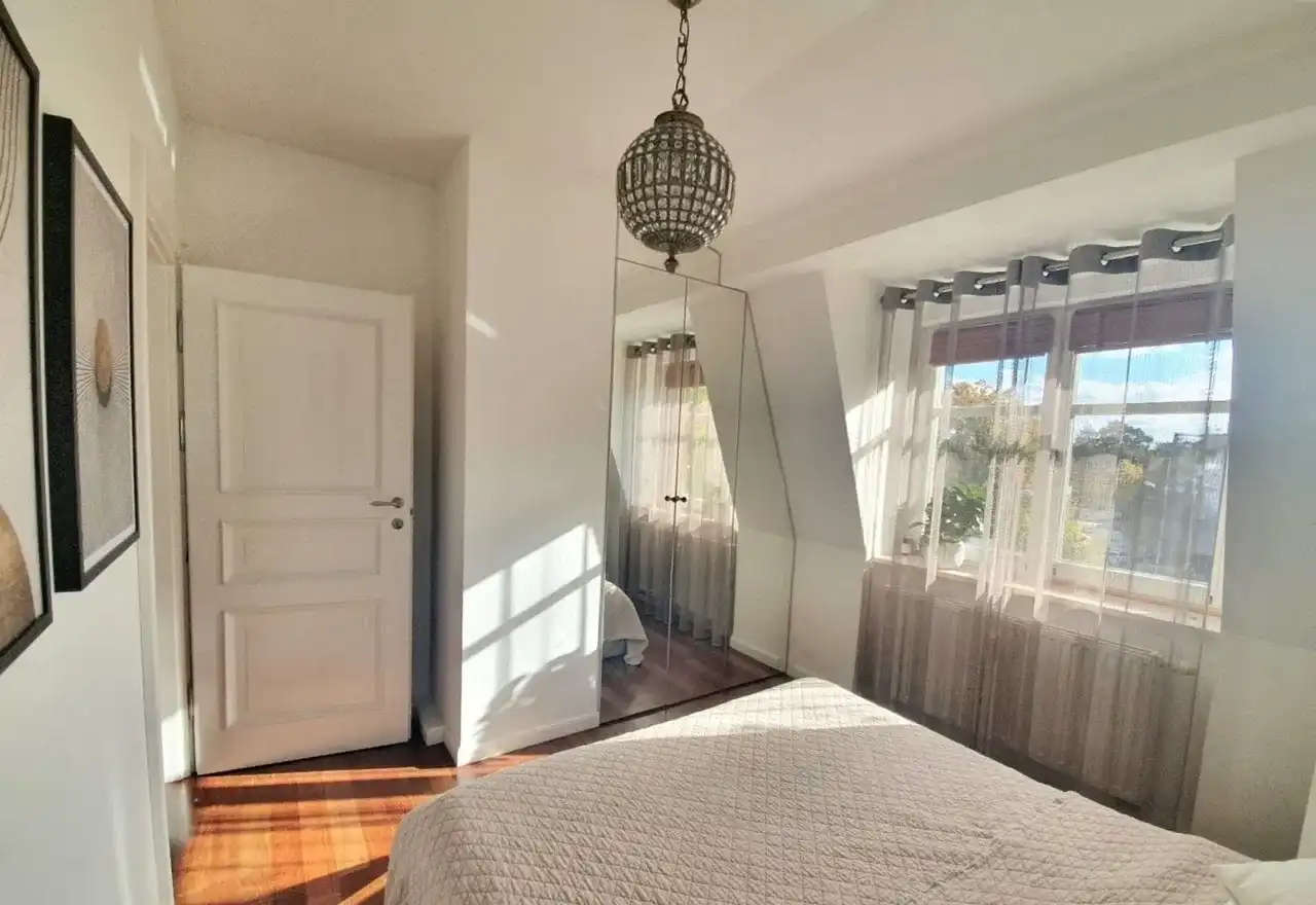 Piękny apartament z halą w cudownej lokalizacji do życia - zdjęcie 5