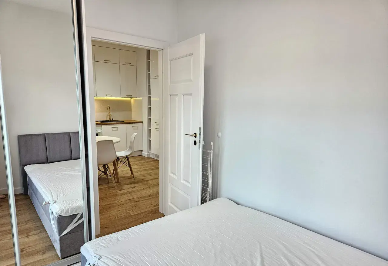 Holm House 3 Mokotów | 2 pokoje | metro 10 min | garaż | 2022 - zdjęcie 8