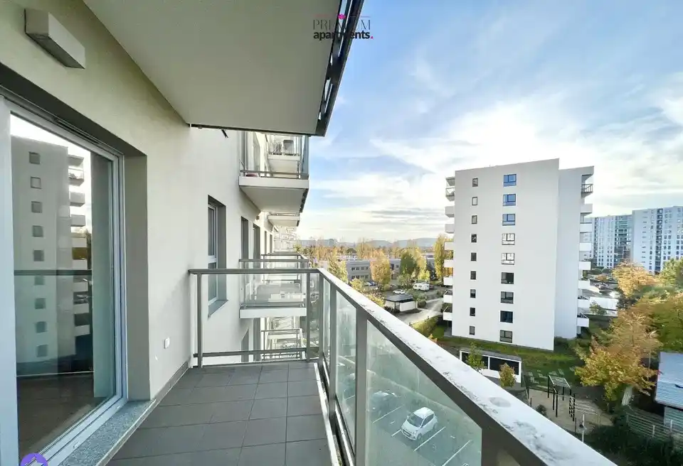 Albatross, 2 pokoje, 46m2, balkon,  miejsce w hali - zdjęcie 8