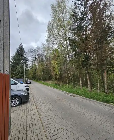 Pokoj z łazienką i aneksem kuchennym - zdjęcie 3