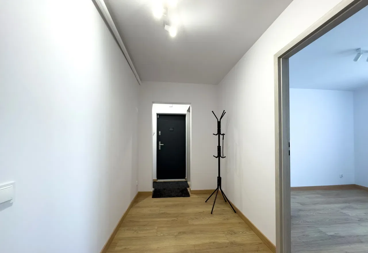 Przestronny 3 Pokojowy Apartament | Balkon | Parking | Torbyd - zdjęcie 9