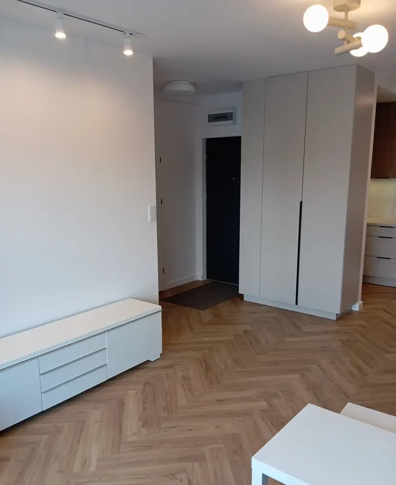 Nowe komfortowe mieszkanie , parking , schowek. Doskonała lokalizacja. - zdjęcie 8