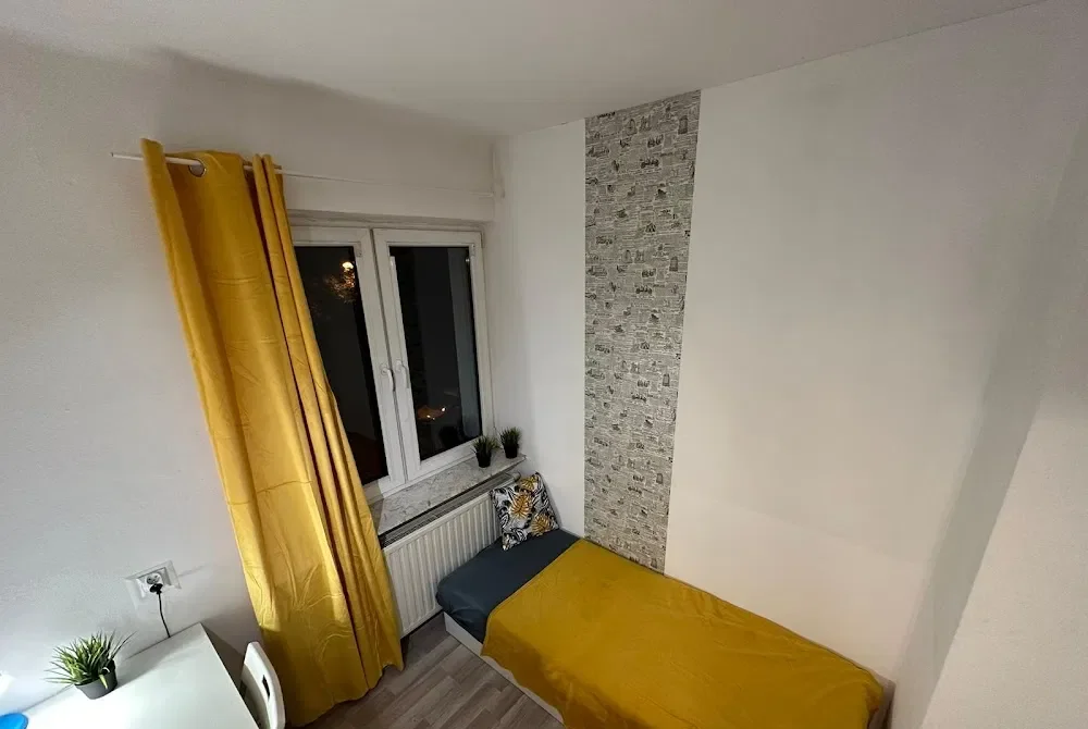 Komfortowy pokój, ul. Wita Stwosza, Mokotów - zdjęcie 2