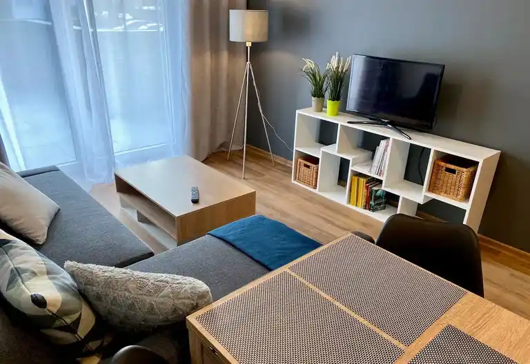 Mieszkanie z tarasem i garażem, Radogoszcz - zdjęcie 4