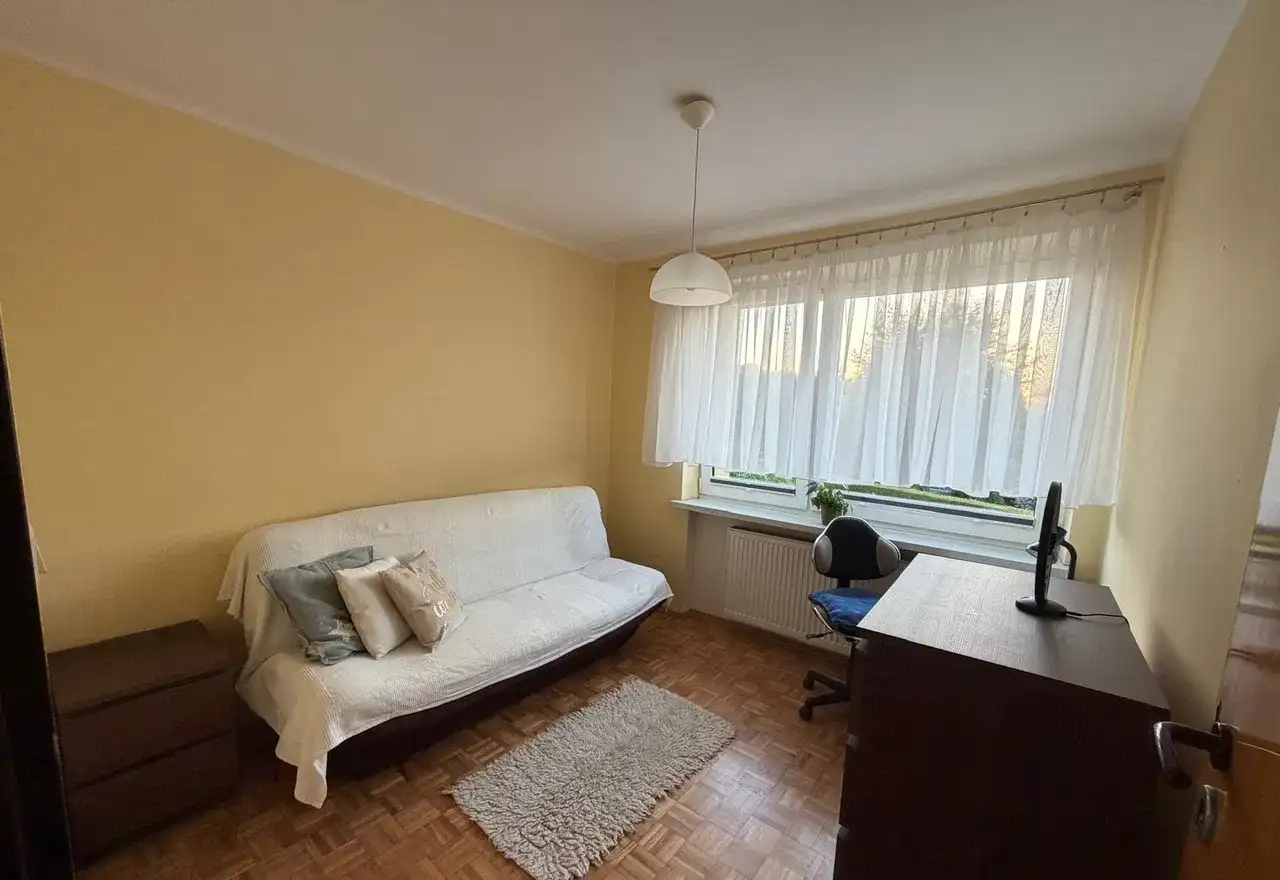 Pokój na wynajem dla osoby studiującej - zdjęcie 3