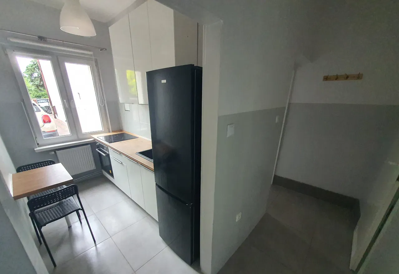 2 pokojowe mieszkanie w wolnostojącym budynku Osowa Góra Dzięciołowa - zdjęcie 4