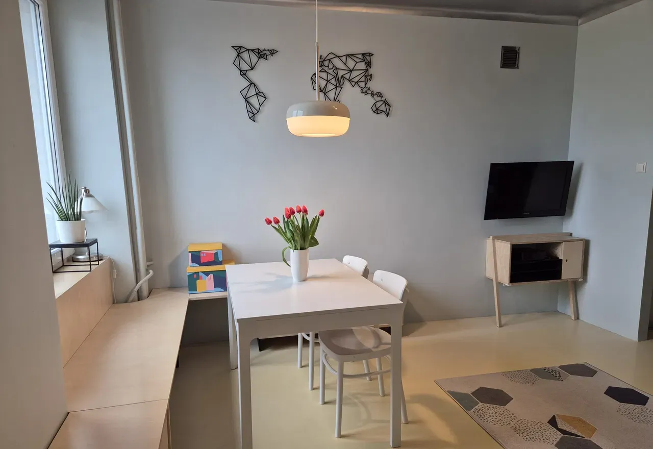 2 pokoje | 50 m² | Klimatyzacja | Balkon | Metro Ratusz Arsenał - zdjęcie 2