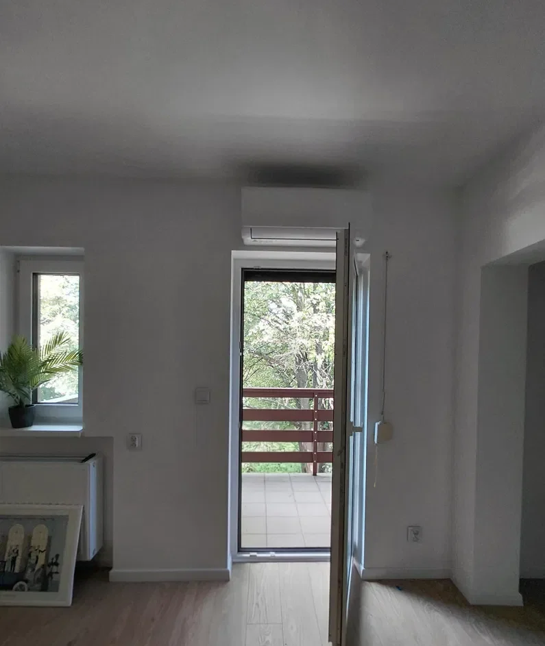 Do wynajęcia 6 pokoi w przestronnym mieszkaniu - zdjęcie 8