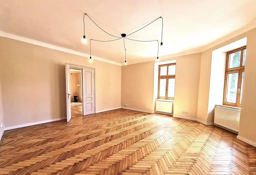 Przestronne mieszkanie w Łodzi z balkonem - zdjęcie 8
