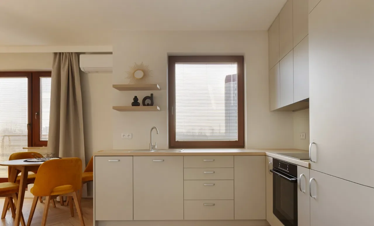Apartament przy plaży | 54 m² | 3 pok | po remoncie | bez pośredników - zdjęcie 4