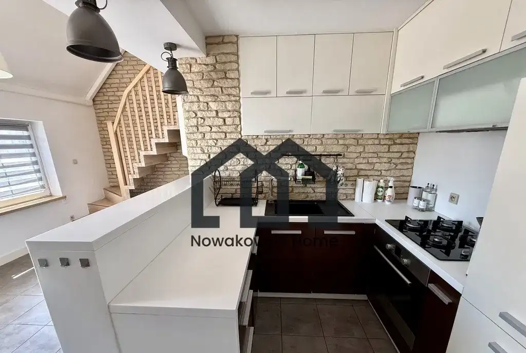 Dwupoziomowe mieszkanie na wynajem - 106 m2 - zdjęcie 8