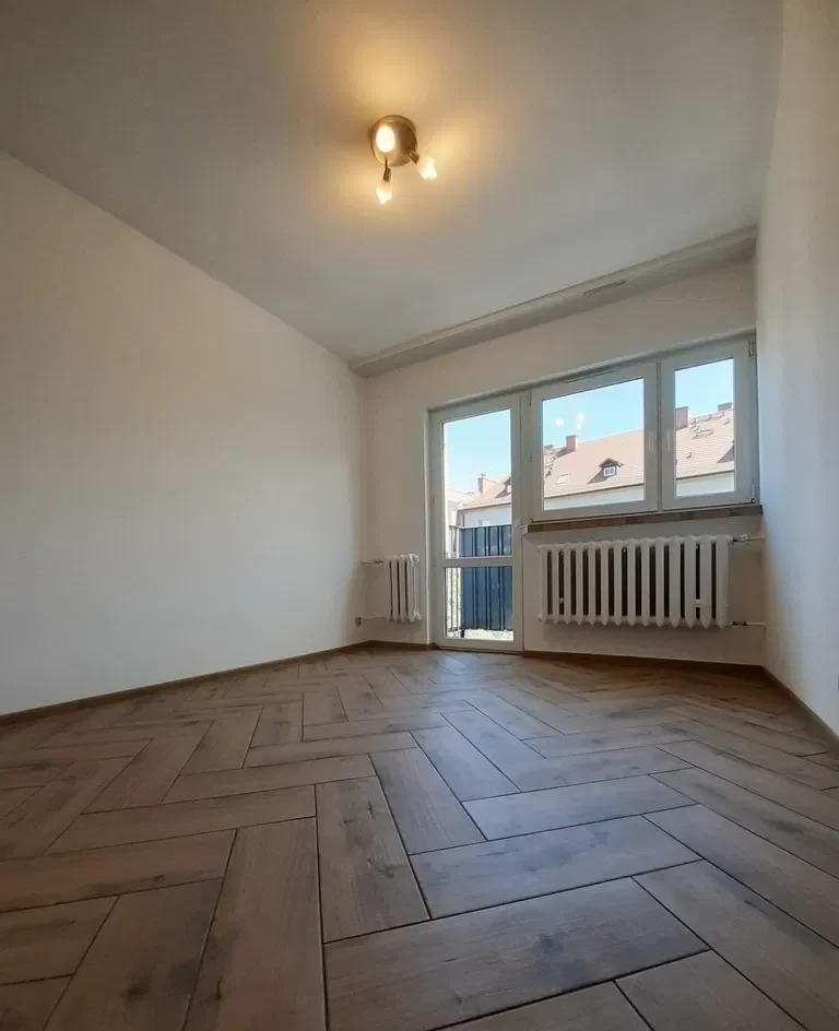 ul. Kolejowa, CENTRUM, 2 niezależne pokoje, 35 m2, OGRZEWANIE W CENIE - zdjęcie 6