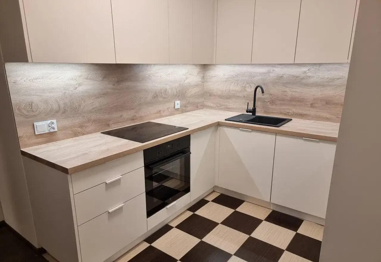 3 pokoje, 60m2, w pełni wyposażone, balkon, nowa kuchnia, MOSIĘŻNA - zdjęcie 3