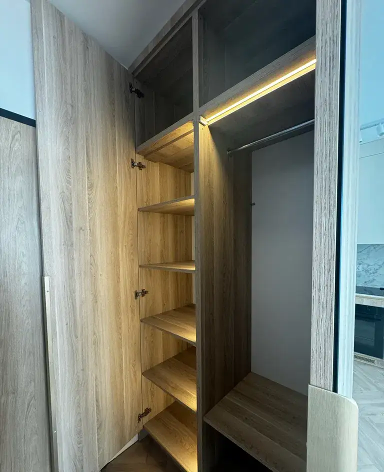 Nowe 2-pokojowe mieszkanie 40m² z balkonem, garażem i komórką - zdjęcie 4