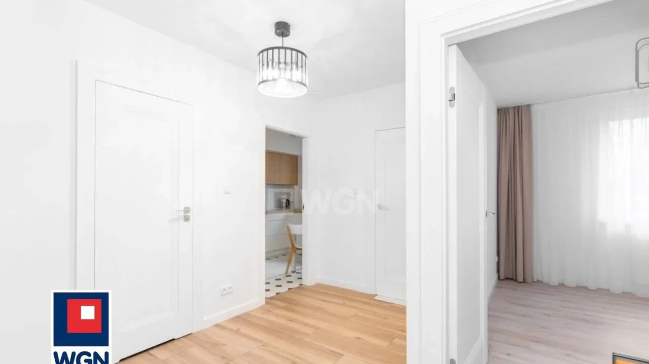 Apartament z miejscem postojowym w hali - zdjęcie 5