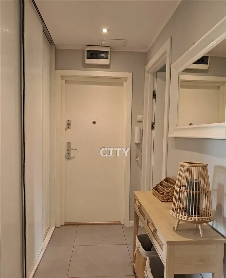 3 pokoje, osobna kuchnia, duży balkon - zdjęcie 4