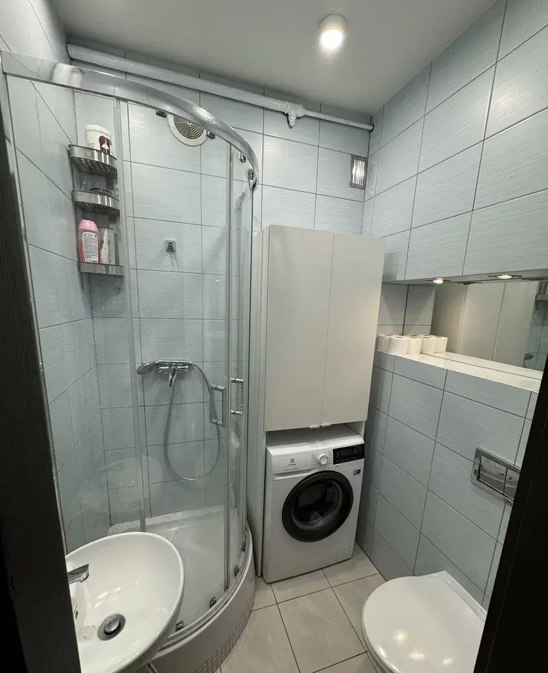 Nowoczesne mieszkanie ,świeżo po repomoncie w centrum Łodzi - zdjęcie 8