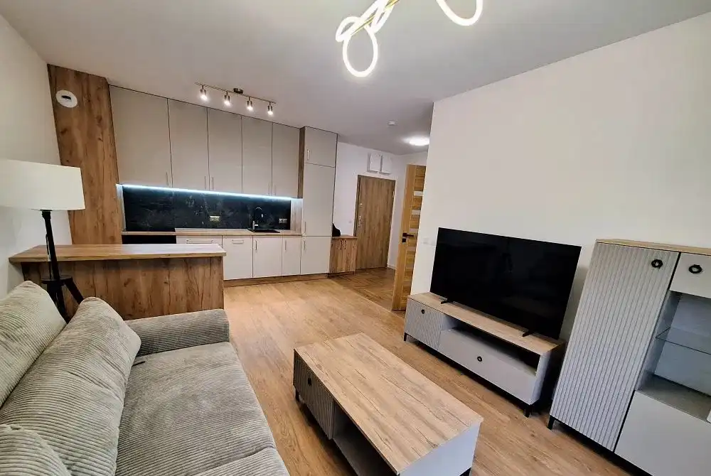 Nowe, pierwszy wynajem, balkon z widokiem na park, super lokalizacja - zdjęcie 7