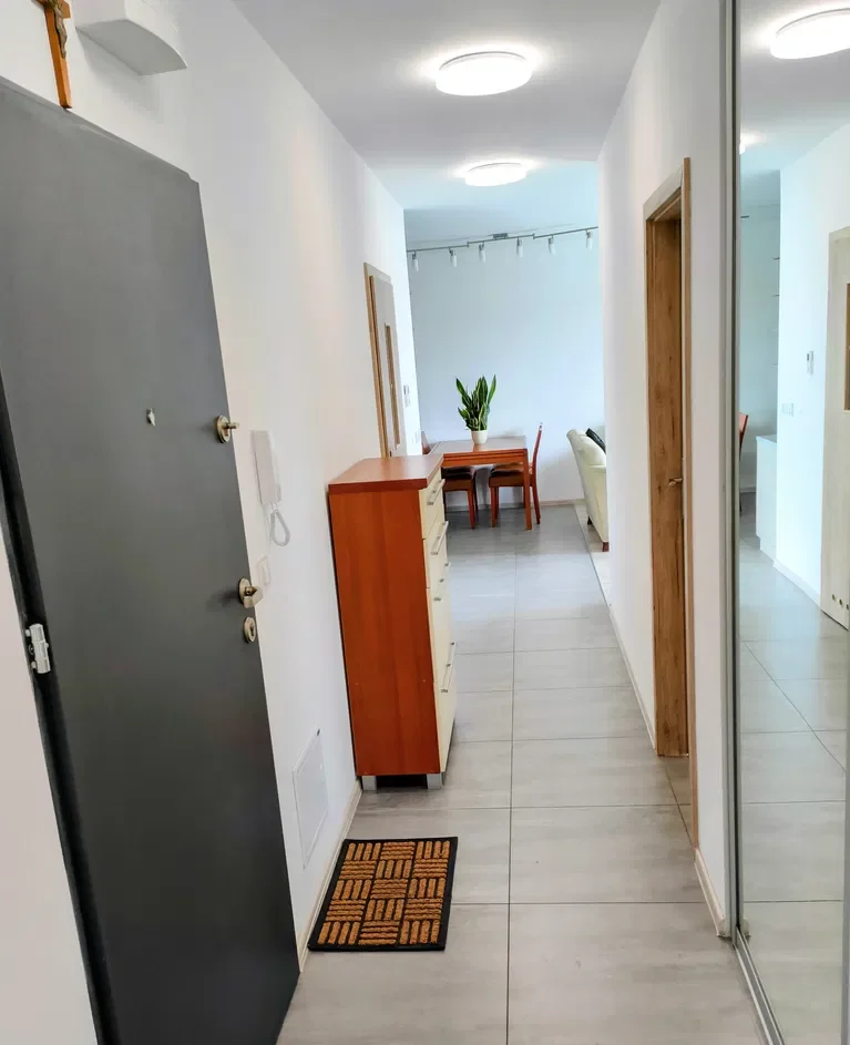 Nowoczesne, komfortowe mieszkanie z balkonem i garażem w Szczecinie - zdjęcie 8