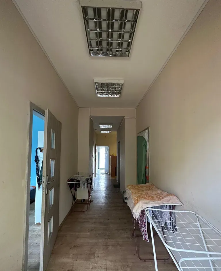 Wynajmę duży pokój 450m od metra - zdjęcie 10