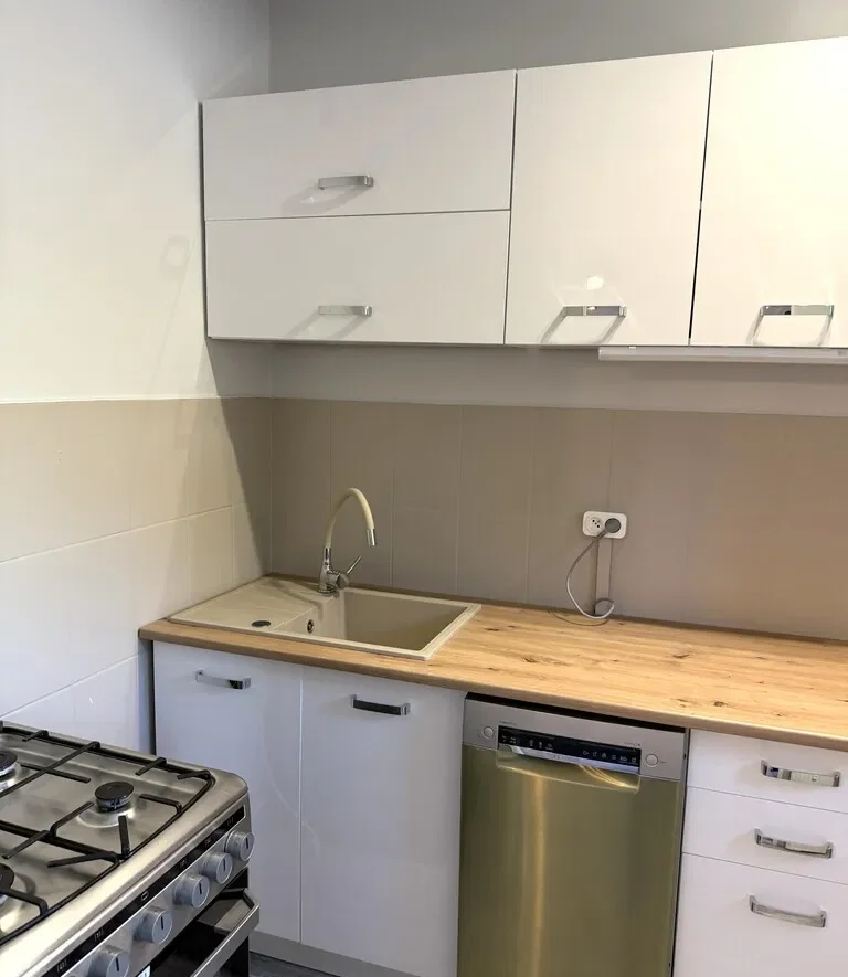 Os.Piastowskie, osobna sypialnia,48 m2, balkon - zdjęcie 3