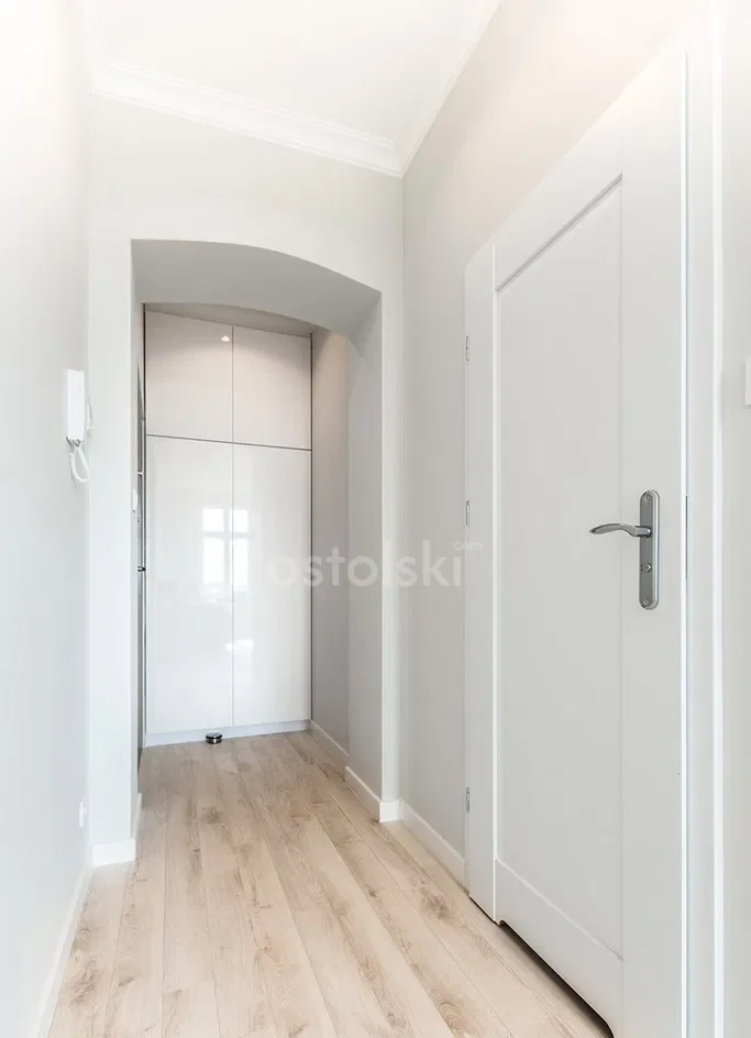 Minimalistyczne w super lokalizacji - zdjęcie 5