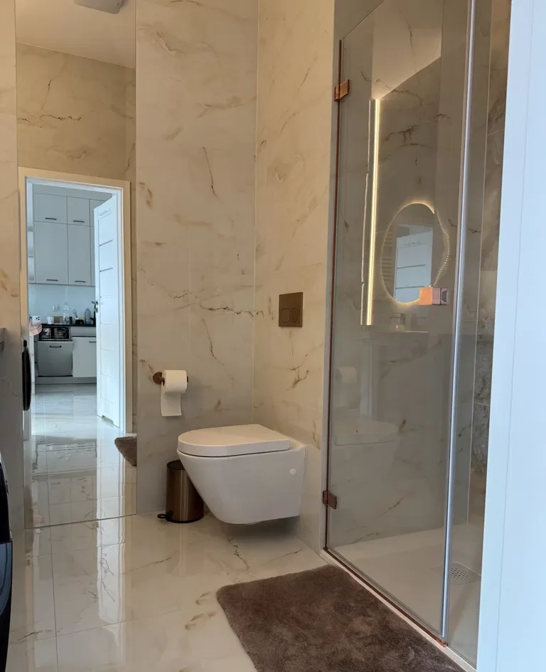 Luksusowy apartament z basenem, SPA i fitness w Warszawie - zdjęcie 9