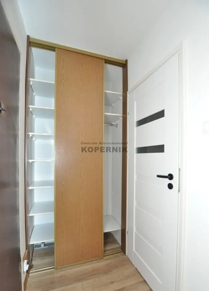 kawalerka po remoncie,balkon,osiedle Młodych - zdjęcie 8