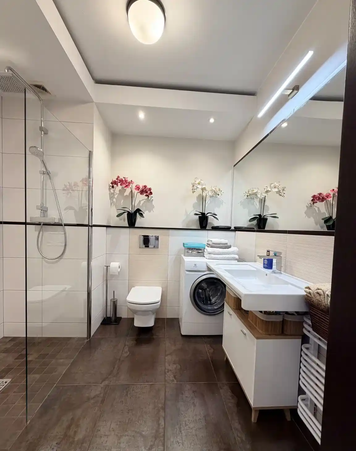 Eleganckie 2 pokojowe mieszkanie 51 M2 z dużym tarasem. - zdjęcie 10