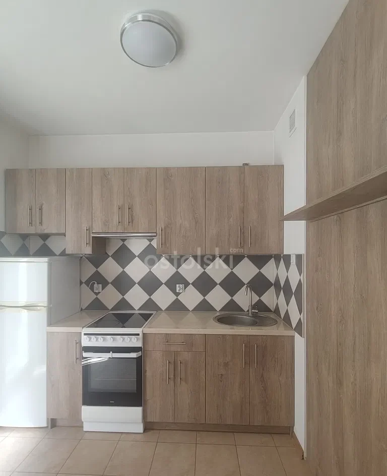 Balkon, komórka lokatorska i miejsce postojowe - zdjęcie 9