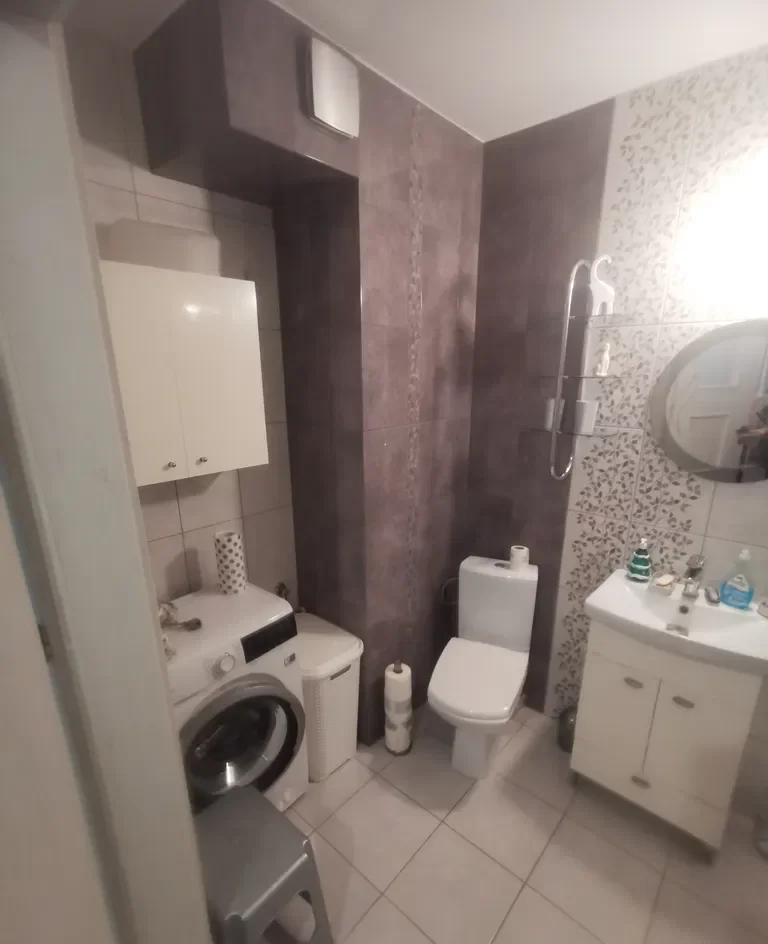 Mieszkanie 45m2, dwa pokoje + duży balkon, Wrocław - zdjęcie 5