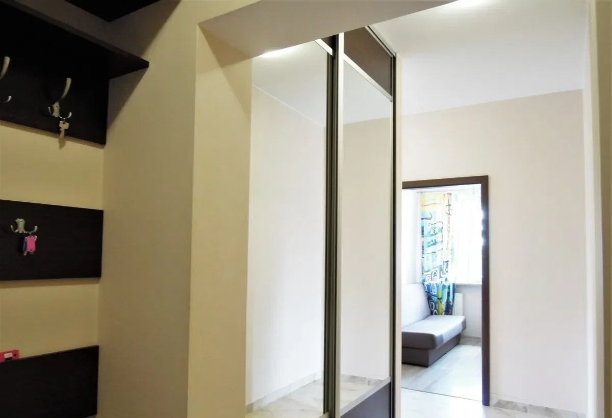 Apartament  Stawy Stefańskiego, garaż - zdjęcie 5