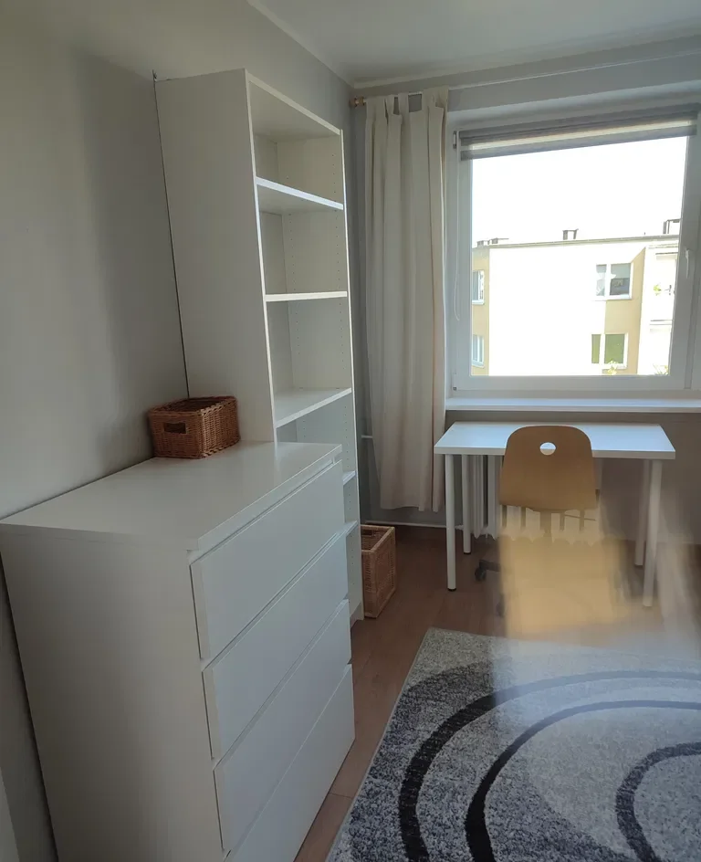 3 pokoje Poznań Piątkowo - zdjęcie 2