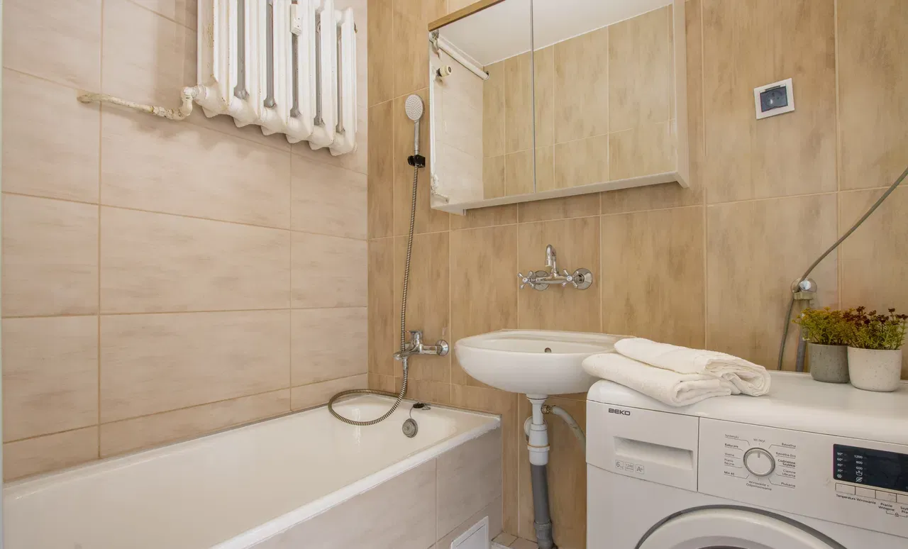 Przestronne M3 z osobną kuchnią | Balkon | Po remoncie - zdjęcie 10