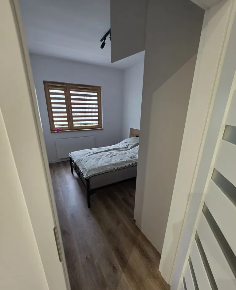 Stylowe mieszkanie na wynajem z balkonem - zdjęcie 9