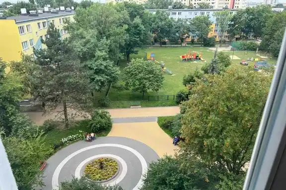 Pokój w mieszkaniu studenckim tylko dla kobiet LSM ul Pana Balcera - zdjęcie 3