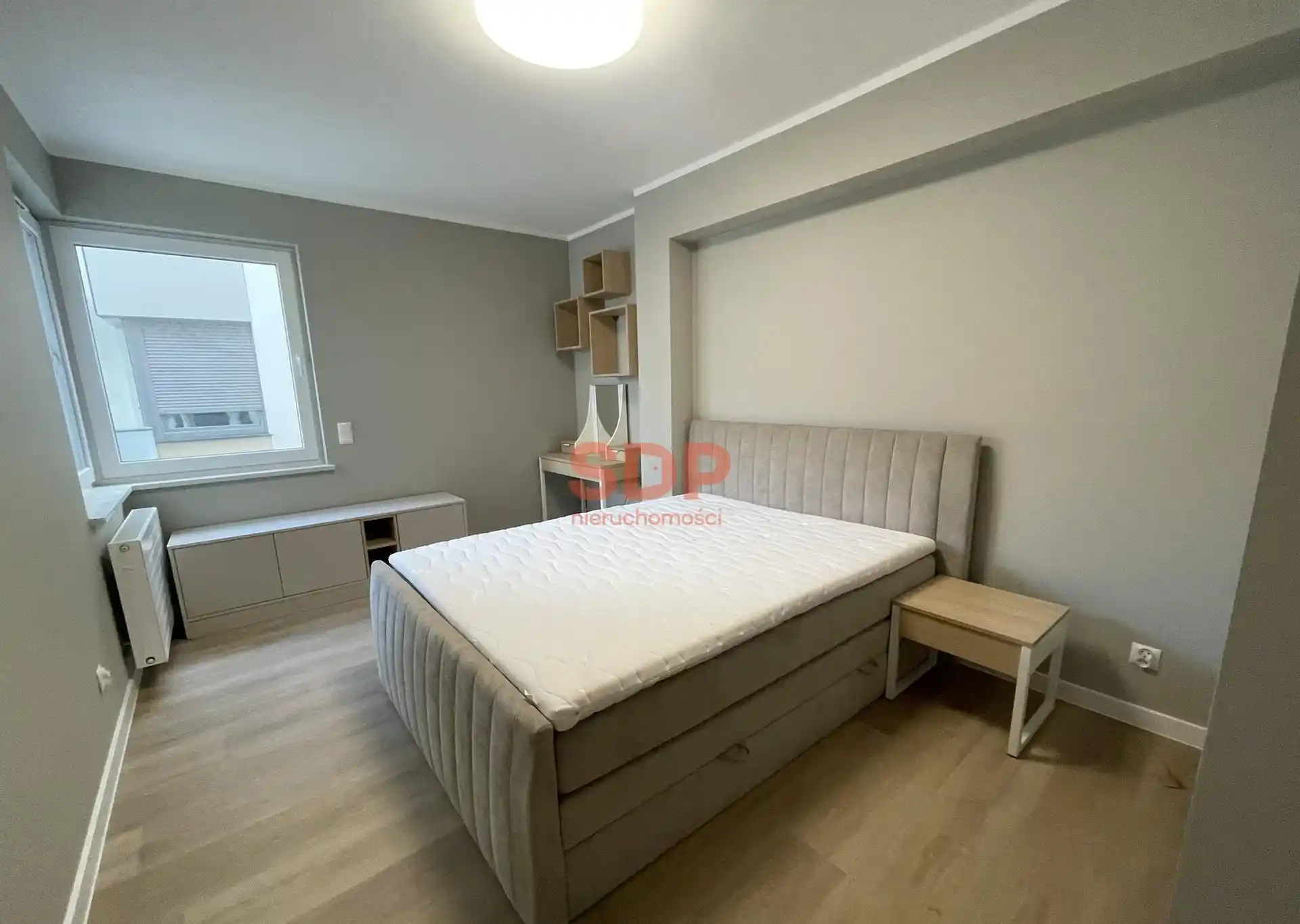 Przestronne 3 pokoje z balkonem i garażem – Wrocław, Krzyki (75m²) - zdjęcie 10