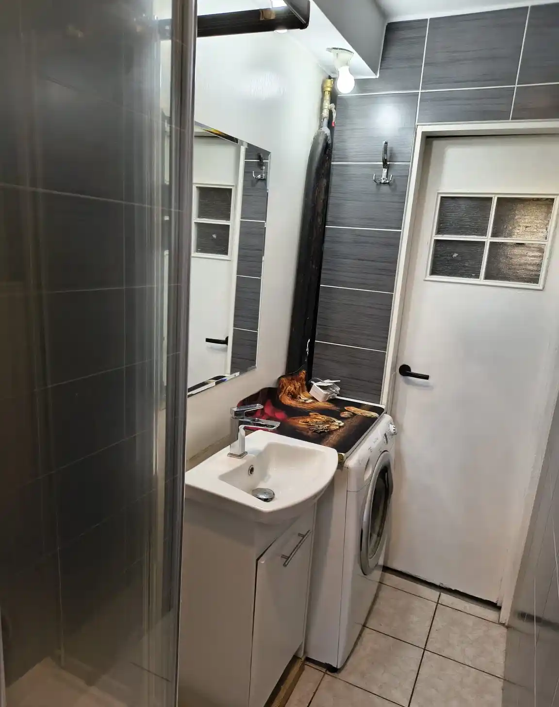 Przestronne mieszkanie na Starym Mieście we Wrocławiu - zdjęcie 9