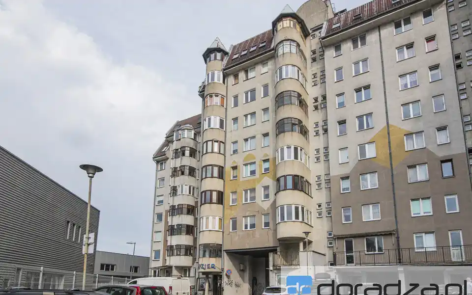 Na ostatnim groszu / 2 pokoje / 35m2 / loggia / Magnolia Park - zdjęcie 10