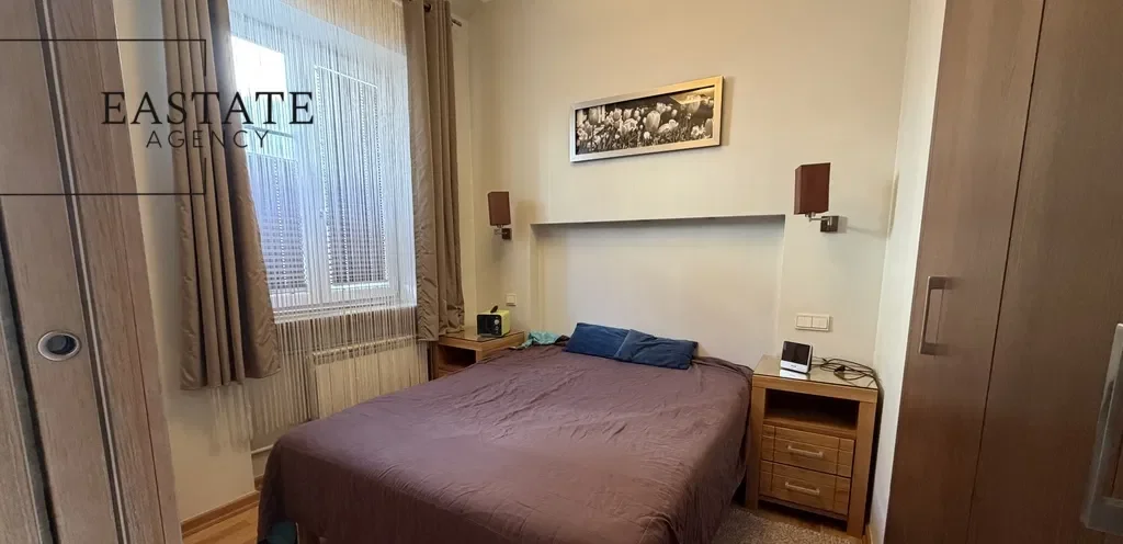 Elegancki apartament przy Krakowskim Przedmieściu - zdjęcie 2