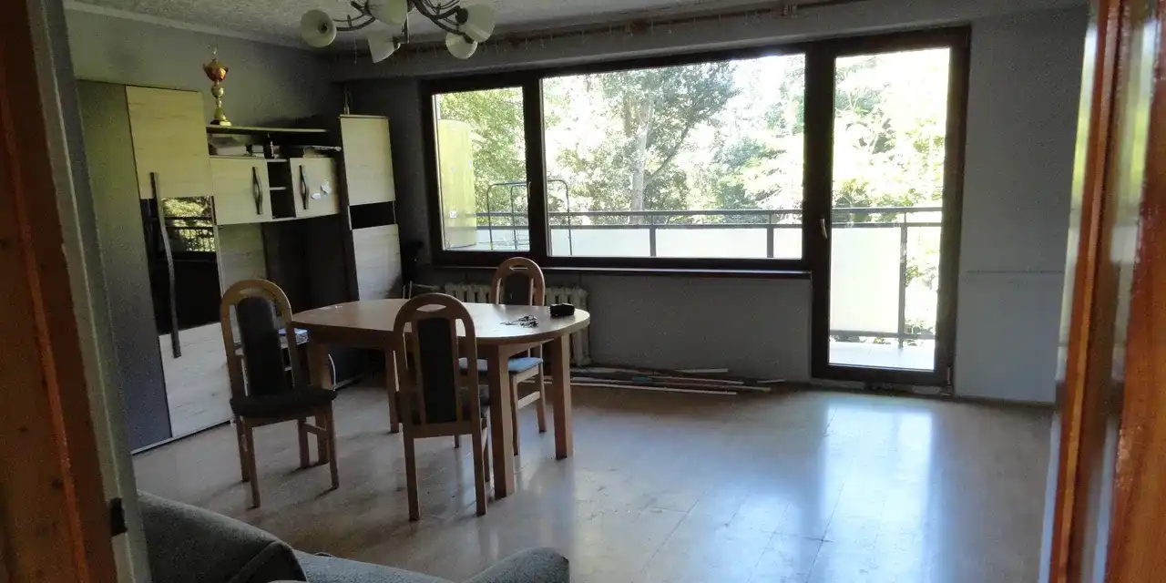 Wynajem 1 piętro 3 pokoje kuchnia łazienka parking balkon - zdjęcie 5