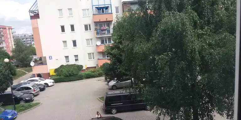 Pokój do wynajęcia na Botaniku z bezpłatnym miejscem parkingowym