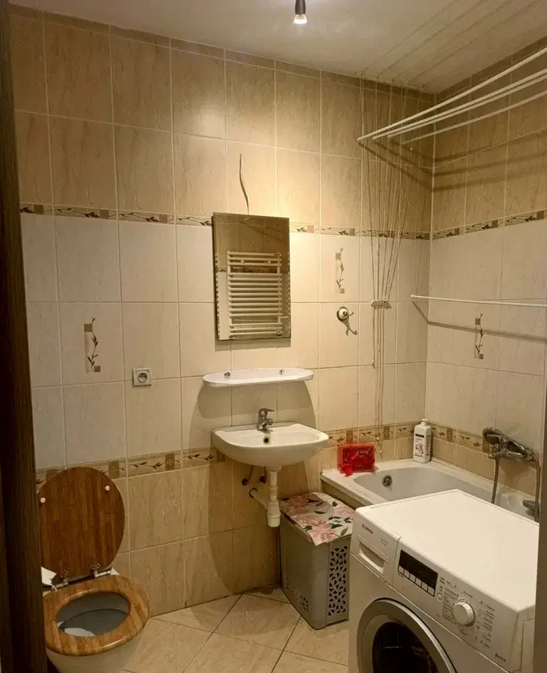 Dwupokojowe mieszkanie na wynajem w świetnej lokalizacji - zdjęcie 5
