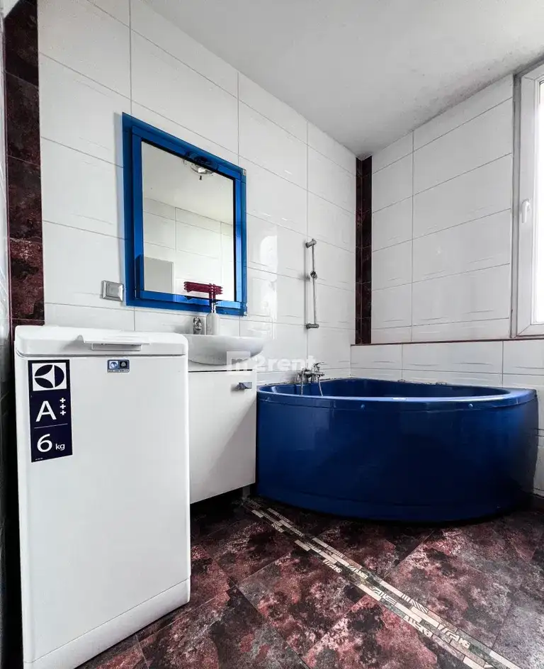 Łódź - centrum| 8,2 m2| pokój | widok| lokalizacja - zdjęcie 5