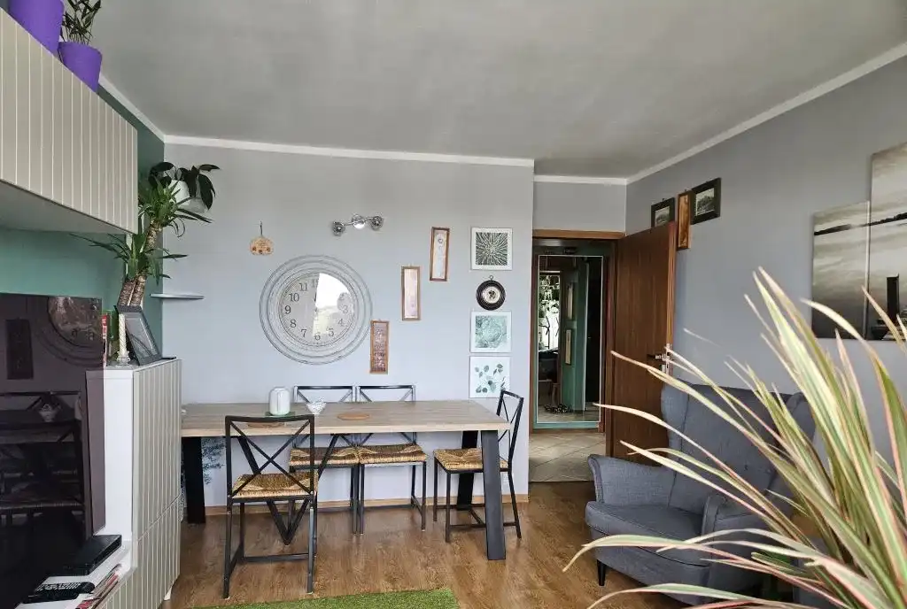 Mieszkanie na Grunwaldzie z balkonem i piwnicą - zdjęcie 3