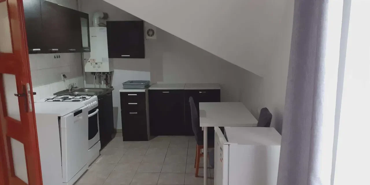 Wynajmę mieszkanie trzypokojowe bezczynszowe - zdjęcie 4